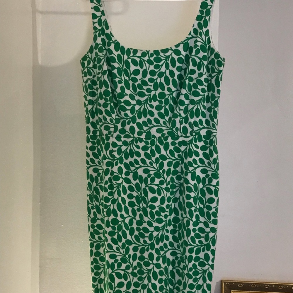 London Style Green and White Elegant Dress 10